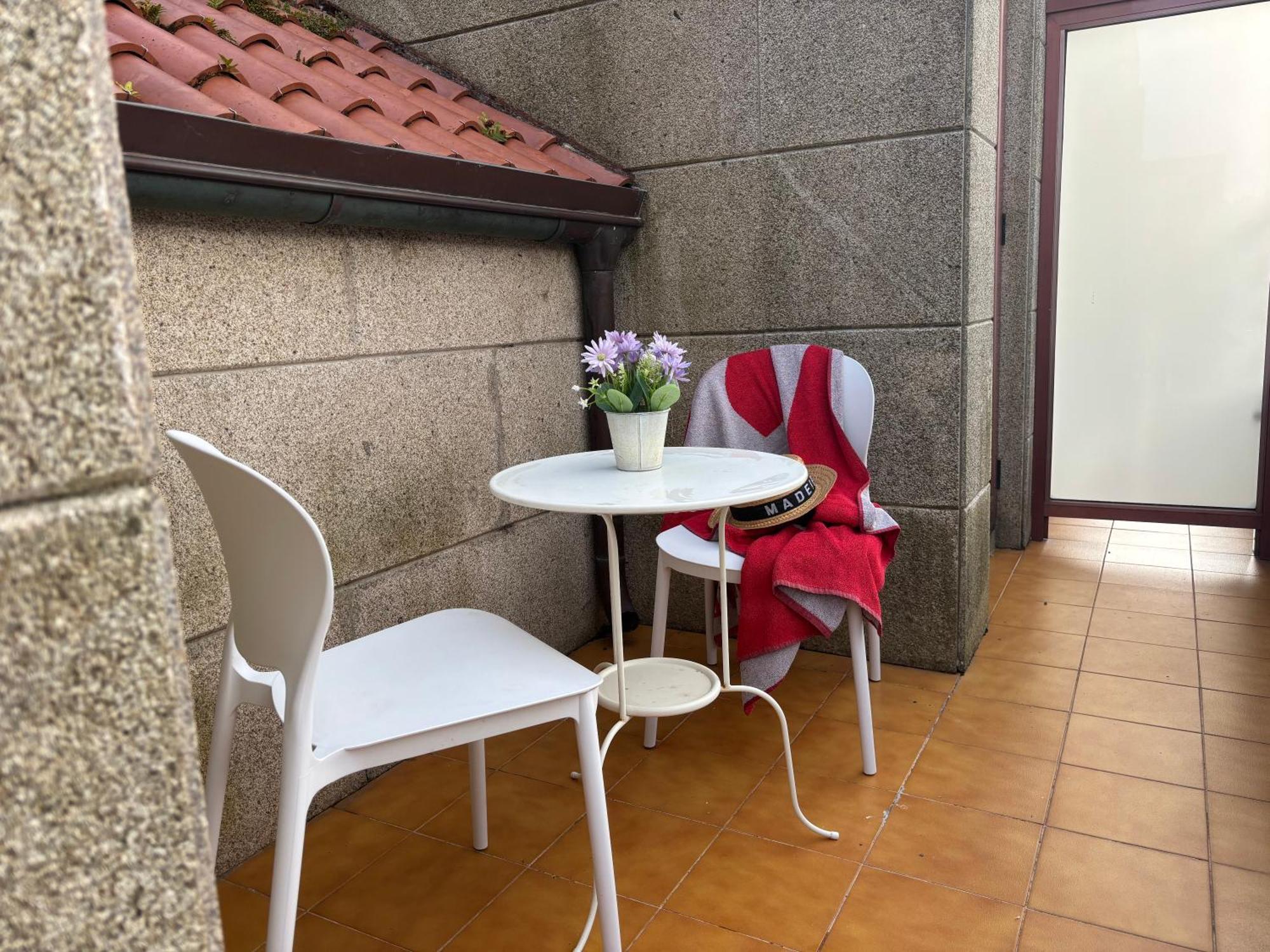 サンシェンショDesconectaengalicia Atico Terraza Playa Panadeiraアパートメント エクステリア 写真